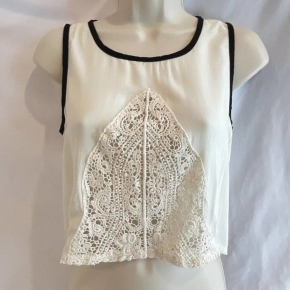 Winter Clearance $5 ! BOHO Pattern Tank Top - Picture 1 of 3